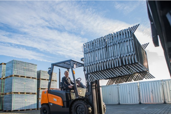 De bouwlogistiek revolutioneren met Qonnected Logistics